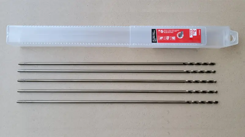 Extra-long drill bit range