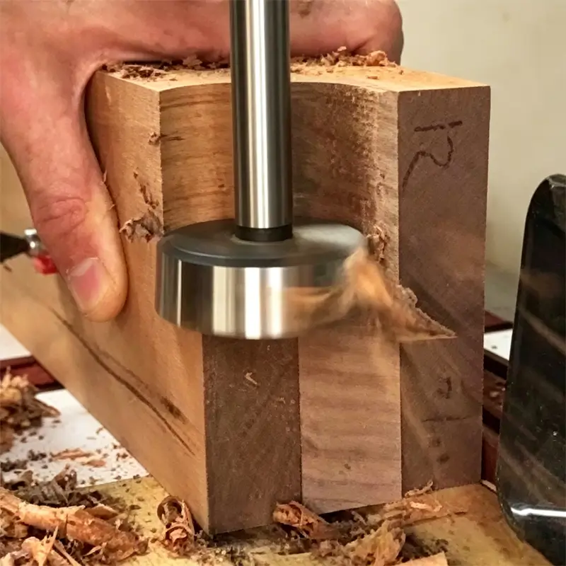 Forstner bit cutting-head configuration
