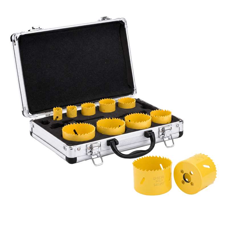 Hole saw kit and case
