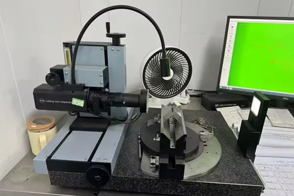 Carbide Cutting Tools review for wrong grade