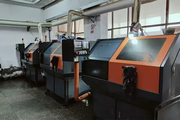 Carbide tool grinding equipment