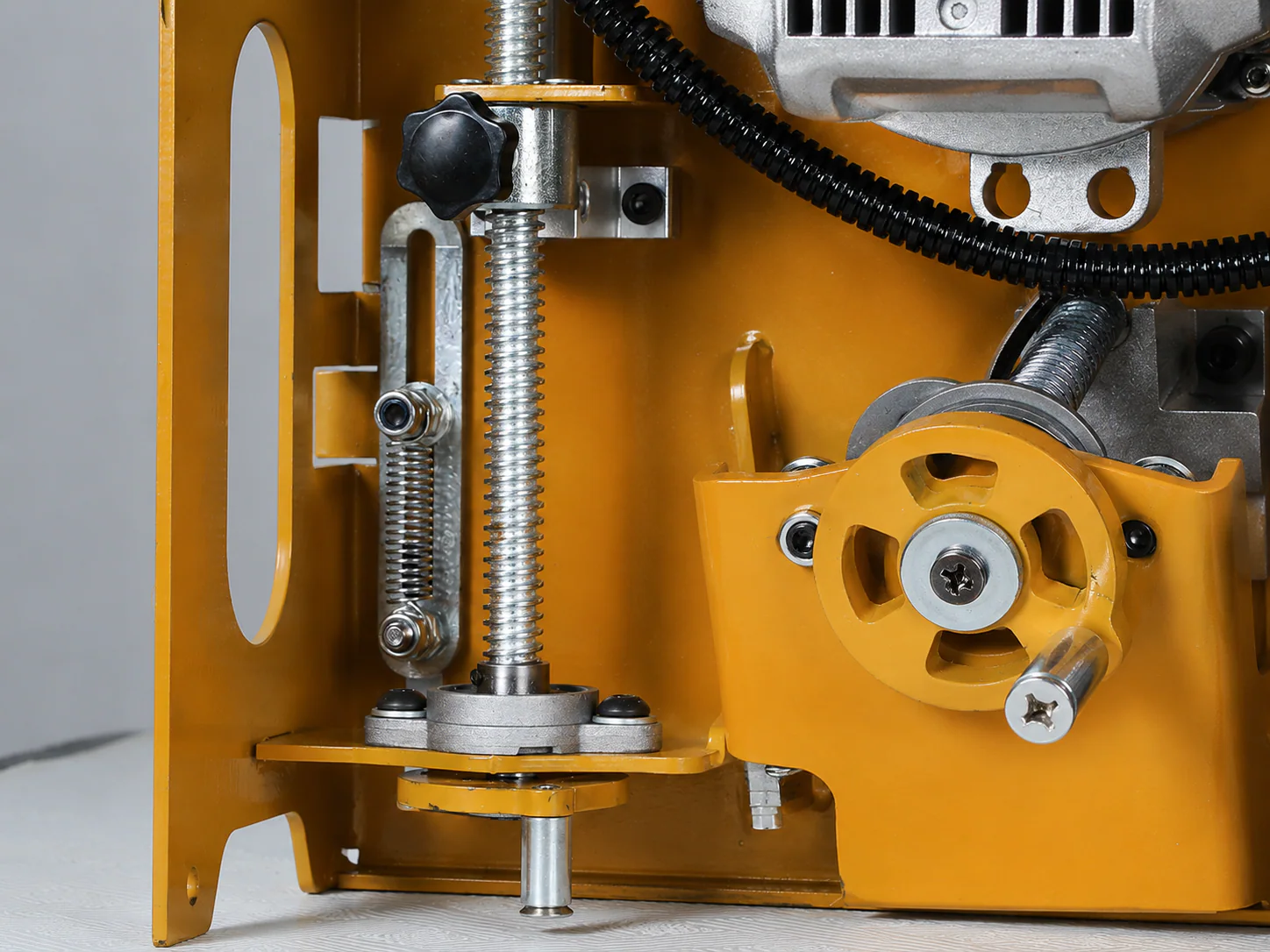 JS-26 Brushless Double Saw interface detail